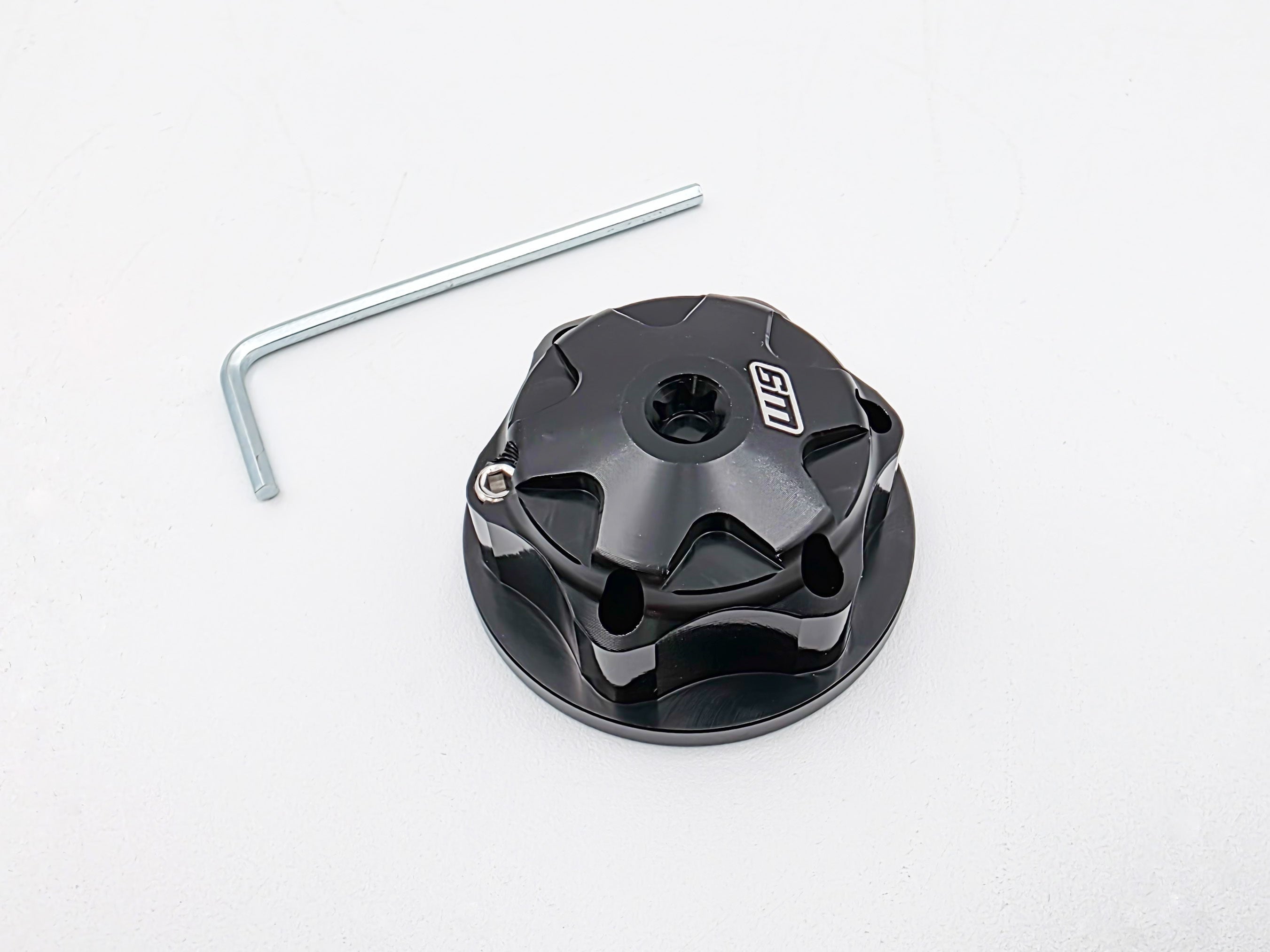 Altis Sigma Steering Cap Nut – Lightweight Aluminum Upgrade