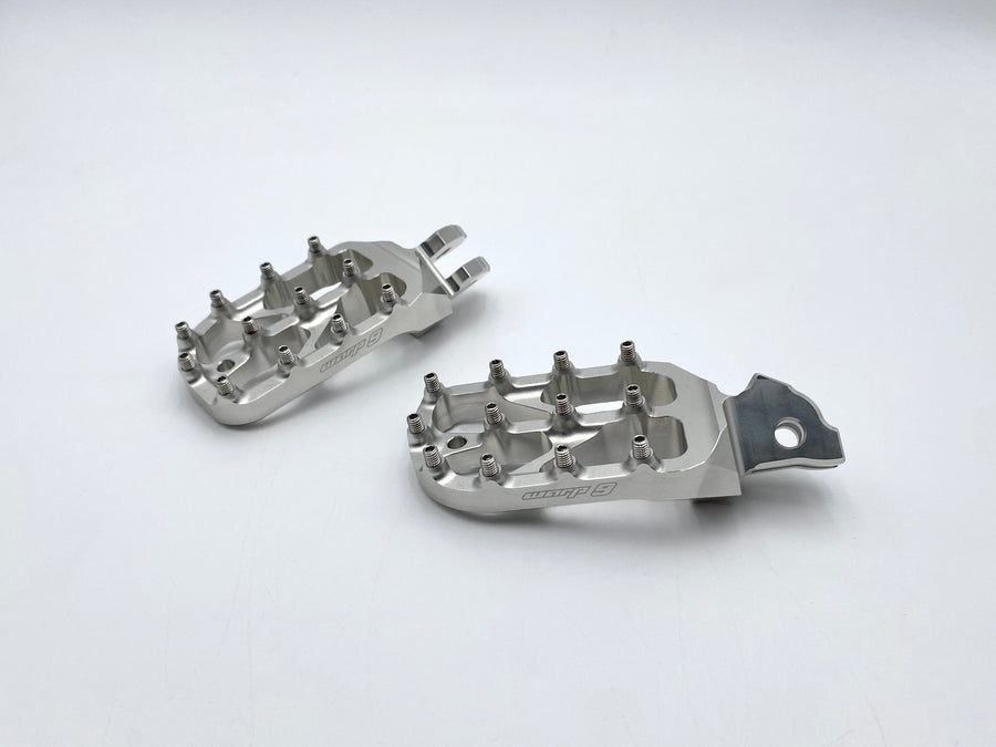 Rawrr Mantis X & Mini Elite Foot Pegs
